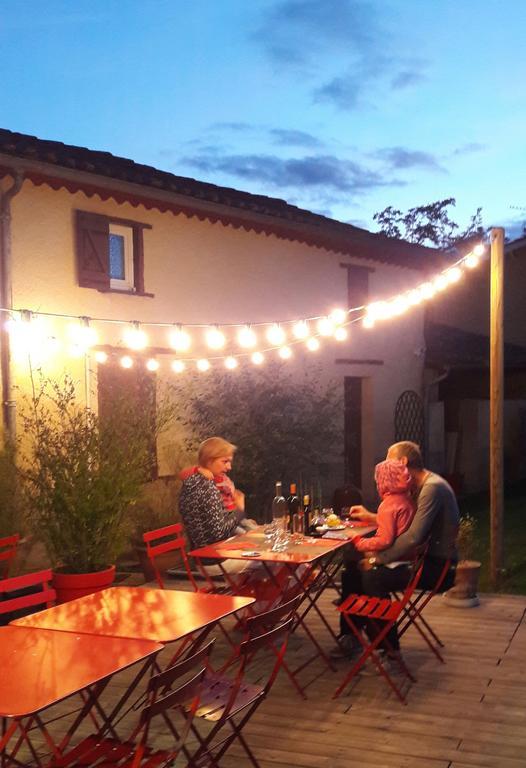 Logis Hotel Restaurant La Barguillere Saint-Pierre-de-Riviere Exterior photo